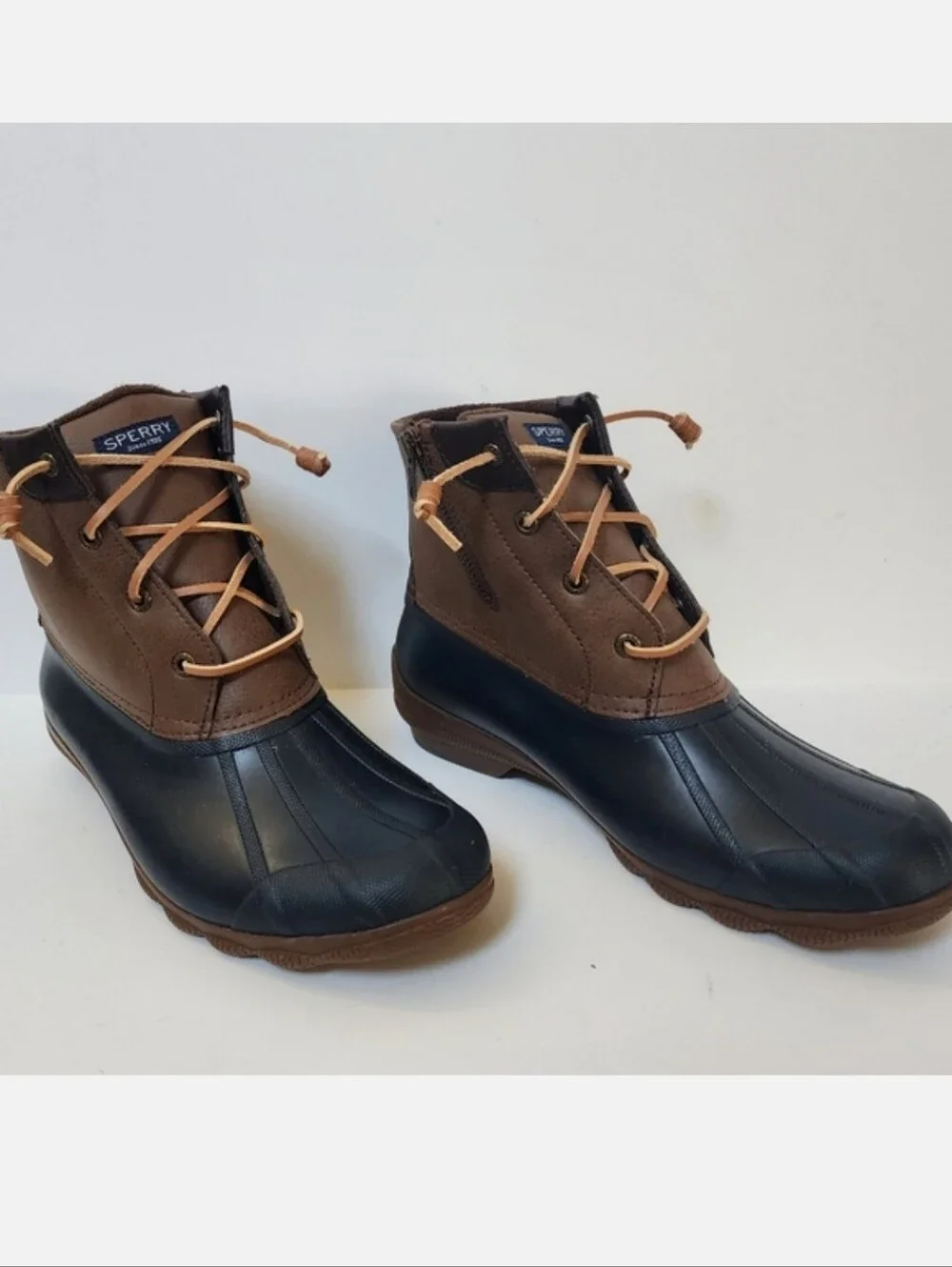 Sperry saltwater duck